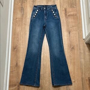 GAP | High Rise '70s Flare Jeans
